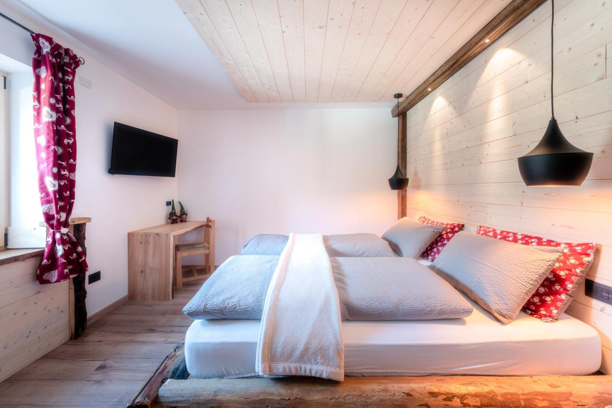 Ciasa Marizana Bed & Breakfast *